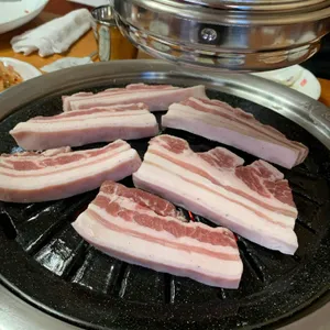 싱싱흑돼지참숯구이 사진