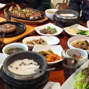 꽃다지쌈밥 사진
