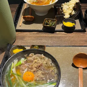 우동이완성되다 사진