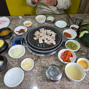 무영쌈밥정식 사진