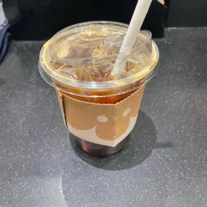 폴바셋 사진