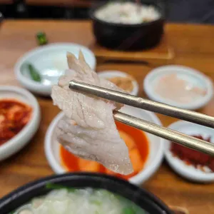 극동돼지국밥 사진