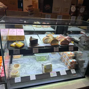 폴바셋 리뷰 사진