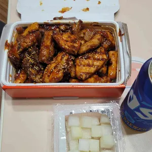 지코바치킨 사진