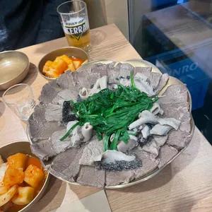 곰탕반 사진 1