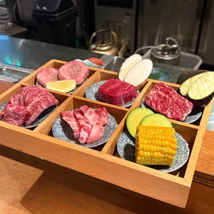 우시야 사진