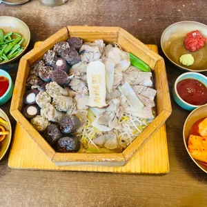 청와옥 사진