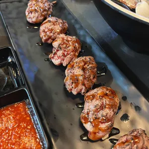 육연가 사진