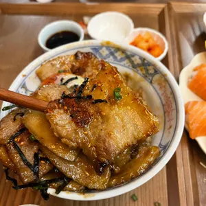 산쇼쿠 사진