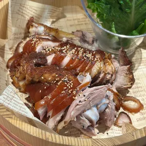 유순영일 족발 사진