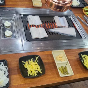 황제장어나라 사진