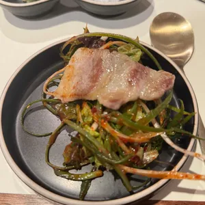 브라운돼지 사진