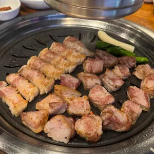 고기굽는남자 사진 1