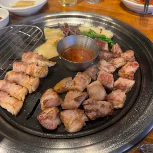 고기굽는남자 사진 2