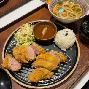 토나리 대표 사진