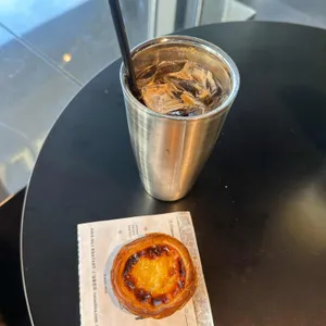 블랙슈트 사진