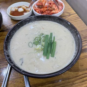 윤가마당 칼국수 대표 사진