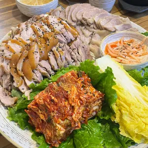 야호족발보쌈 사진 2