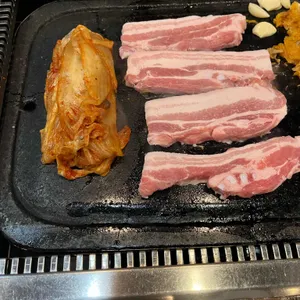 369돌삼겹 사진