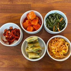 까치식당 사진
