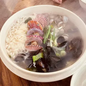 오봉해물칼국수 사진 1