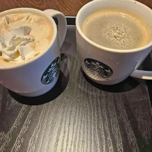 스타벅스 사진 2