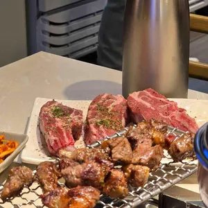 칭다오양꼬치 사진