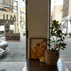 밀라네 사진