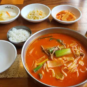 이화수전통육개장 사진 2