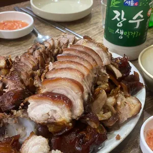 일호족발 사진