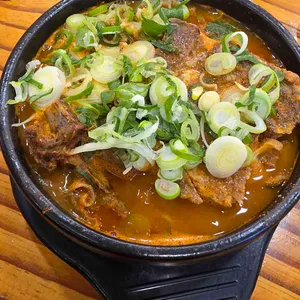 얼큰한뼈해장국 사진