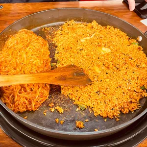 유가네닭갈비 사진