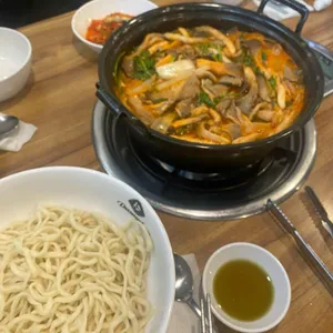등촌샤브칼국수 사진