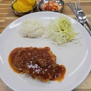 홍두깨자매손칼국수수제돈까스 사진