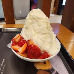 로이즈 사진