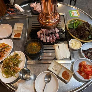 불타는연탄구이 사진