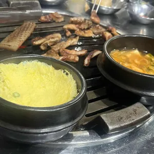 돼한민국 사진
