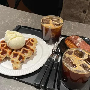 디시떼 아우프글렛 사진