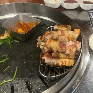 고기굽는남자 사진