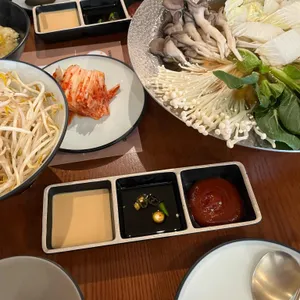 샤블리 사진