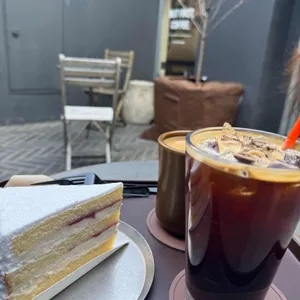 올덴브라운 대표 사진