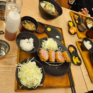 삼백돈 돈가츠 사진