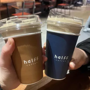 하프커피 사진 1
