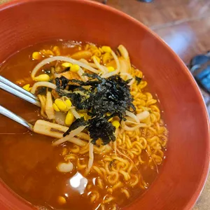 틈새라면 사진