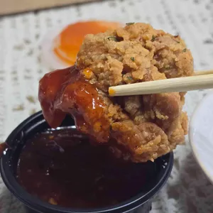 따봉두마리치킨 사진