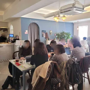 플로레스 테이블 리뷰 사진