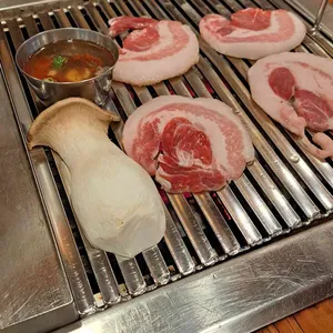 오예돈사모 사진