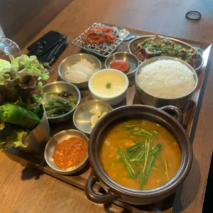 신세화 사진