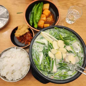 흔한국밥 사진