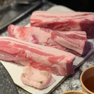 끝돈 사진